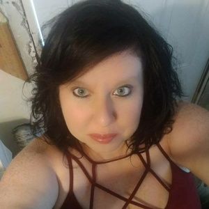 Meet your Posher, Liz